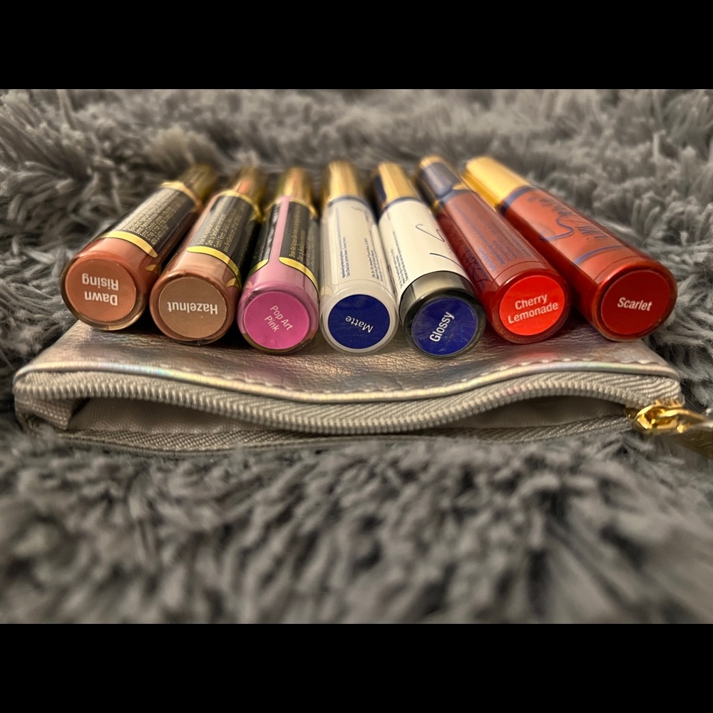 Lipsense